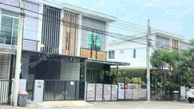 3 Bedroom Townhouse for sale in Sisa Chorakhe Noi, Samut Prakan