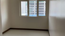 1 Bedroom Condo for sale in San Antonio Residence, Urdaneta, Metro Manila near MRT-3 Ayala