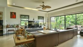 8 Bedroom House for sale in Banilad, Cebu