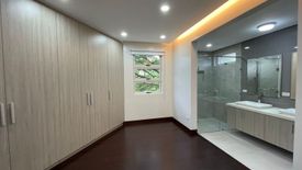 5 Bedroom House for rent in Almanza Dos, Metro Manila