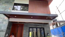 4 Bedroom House for sale in Almanza Dos, Metro Manila