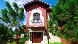 5 Bedroom House for sale in Almanza Dos, Metro Manila