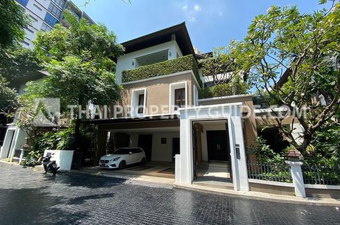 4 Bedroom House for rent in Khlong Toei Nuea, Bangkok near MRT Phetchaburi