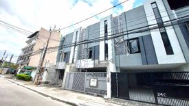 5 Bedroom House for sale in Central, Metro Manila