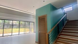 3 Bedroom House for sale in New Alabang Village, Metro Manila