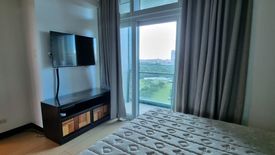 2 Bedroom Condo for sale in 8 Forbestown Centre, Taguig, Metro Manila