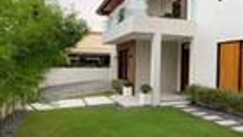 4 Bedroom House for sale in New Alabang Village, Metro Manila