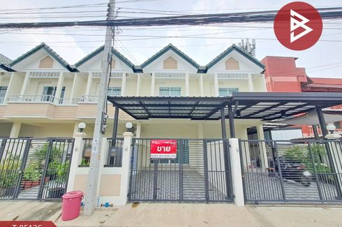3 Bedroom Townhouse for sale in Khlong Chan, Bangkok