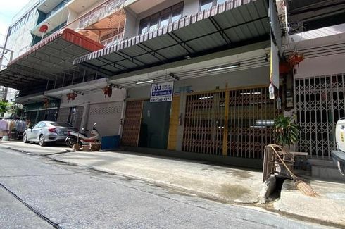 4 Bedroom Commercial for rent in Chong Nonsi, Bangkok