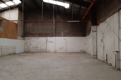 Warehouse / Factory for rent in San Antonio, Metro Manila near LRT-1 Roosevelt