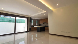 5 Bedroom House for sale in BF Homes, Metro Manila