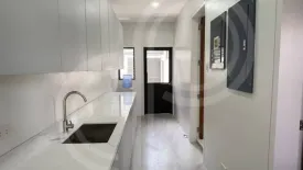 4 Bedroom House for sale in Talon Dos, Metro Manila