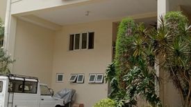 6 Bedroom Townhouse for rent in Apas, Cebu