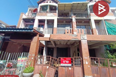 3 Bedroom Townhouse for sale in Sao Thong Hin, Nonthaburi near MRT Sam Yaek Bang Yai