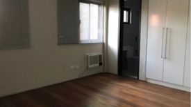 3 Bedroom House for rent in San Lorenzo, Metro Manila near MRT-3 Ayala