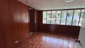 3 Bedroom House for rent in Dasmariñas North, Metro Manila near MRT-3 Magallanes