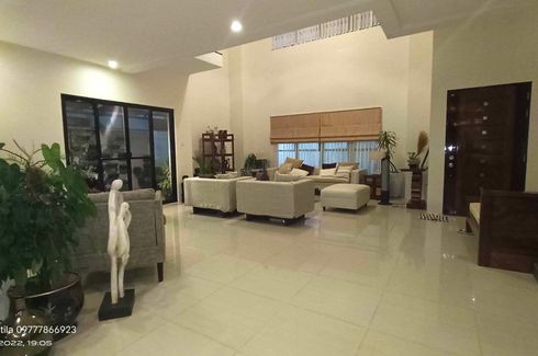7 Bedroom House for Sale or Rent in Inchican, Cavite