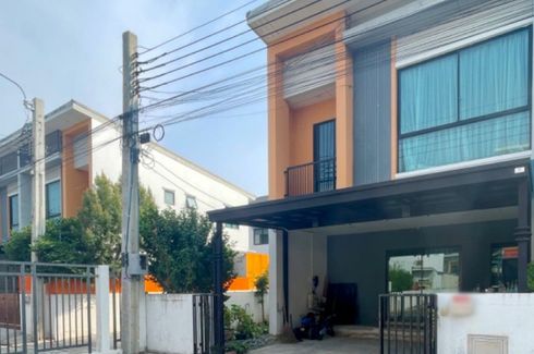 3 Bedroom Townhouse for sale in Ban Ra Kat, Samut Prakan