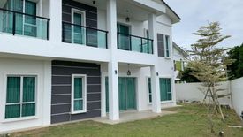 4 Bedroom House for sale in Jenjarom, Selangor