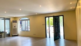 3 Bedroom House for rent in Bel-Air, Metro Manila