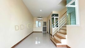 3 Bedroom Townhouse for rent in Golden Town Chaiyaphruek – Wongwean, Sai Noi, Nonthaburi