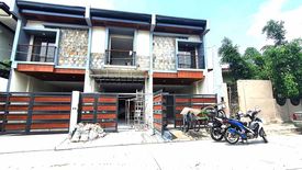 4 Bedroom Townhouse for sale in Barangay 42, Metro Manila near LRT-1 R. Papa