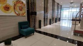 3 Bedroom Condo for sale in Urdaneta, Metro Manila near MRT-3 Ayala