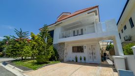 6 Bedroom House for sale in Almanza Dos, Metro Manila