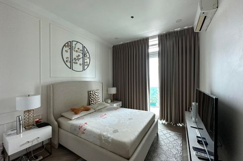 3 Bedroom Condo for sale in Park Terraces, San Lorenzo, Metro Manila near MRT-3 Ayala