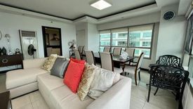 3 Bedroom Condo for sale in San Lorenzo, Metro Manila near MRT-3 Ayala