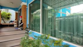 6 Bedroom House for sale in Din Daeng, Bangkok near MRT Phra Ram 9