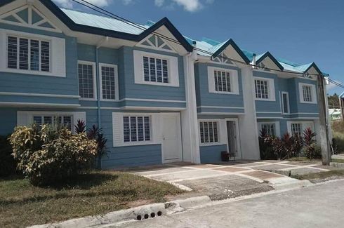 2 Bedroom House for sale in Metro Manila Hills: Theresa Heights, Ramon Magsaysay, Metro Manila near LRT-1 Roosevelt