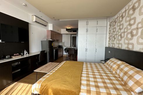Condo for rent in The Saint Francis Shangri-la Place, Highway Hills, Metro Manila near MRT-3 Shaw Boulevard