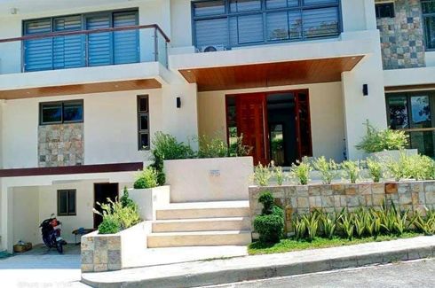 5 Bedroom House for sale in Looc, Batangas