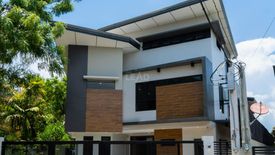 4 Bedroom House for sale in New Alabang Village, Metro Manila