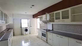 3 Bedroom Apartment for rent in Khlong Tan Nuea, Bangkok