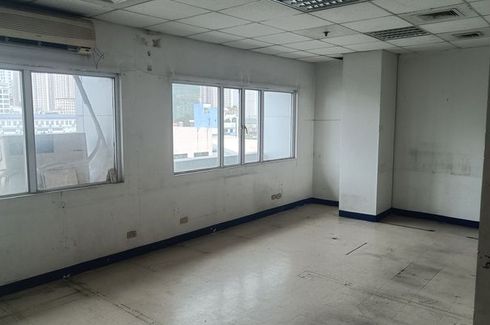 Commercial for rent in Malate, Metro Manila near LRT-1 Vito Cruz