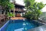 6 Bedroom House for sale in Khlong Sam Prawet, Bangkok