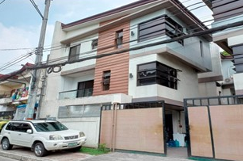 House for sale in Holy Spirit, Metro Manila