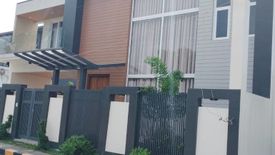 4 Bedroom House for sale in Caniogan, Metro Manila