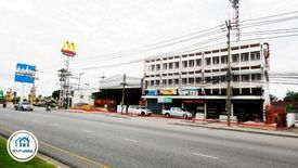 6 Bedroom Commercial for sale in Na Kluea, Chonburi