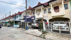 3 Bedroom Townhouse for sale in Natthakan Village 4, Lak Hok, Pathum Thani