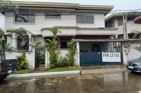 4 Bedroom House for rent in Kapitolyo, Metro Manila