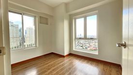 3 Bedroom Condo for sale in Brixton Place, Kapitolyo, Metro Manila near MRT-3 Boni