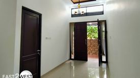 Rumah dijual dengan 3 kamar tidur di Serpong, Banten