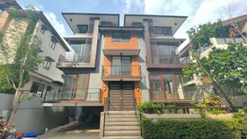 House for rent in McKinley Hill, Metro Manila