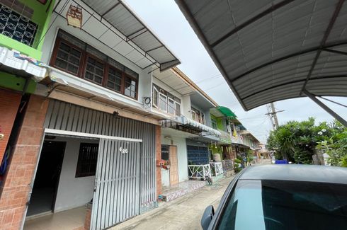 2 Bedroom Townhouse for sale in Chim Phli, Bangkok