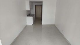 Condo for rent in Victoria Sports Tower, South Triangle, Metro Manila near MRT-3 Kamuning