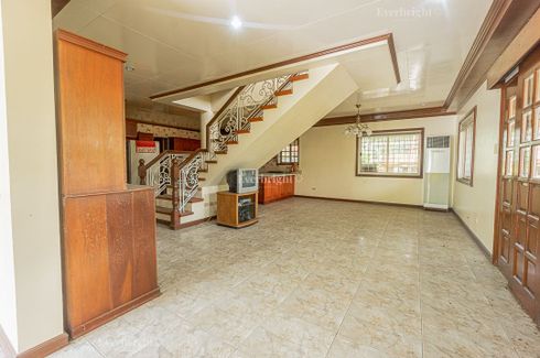 7 Bedroom Villa for sale in Lewin, Laguna