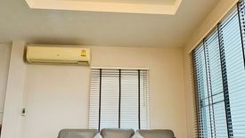 3 Bedroom Townhouse for rent in Nong Bon, Bangkok near MRT Si Udom